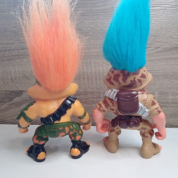 Vintage Battle Troll Dolls Hasbro action figures 90s toy - Picture 2 of 8